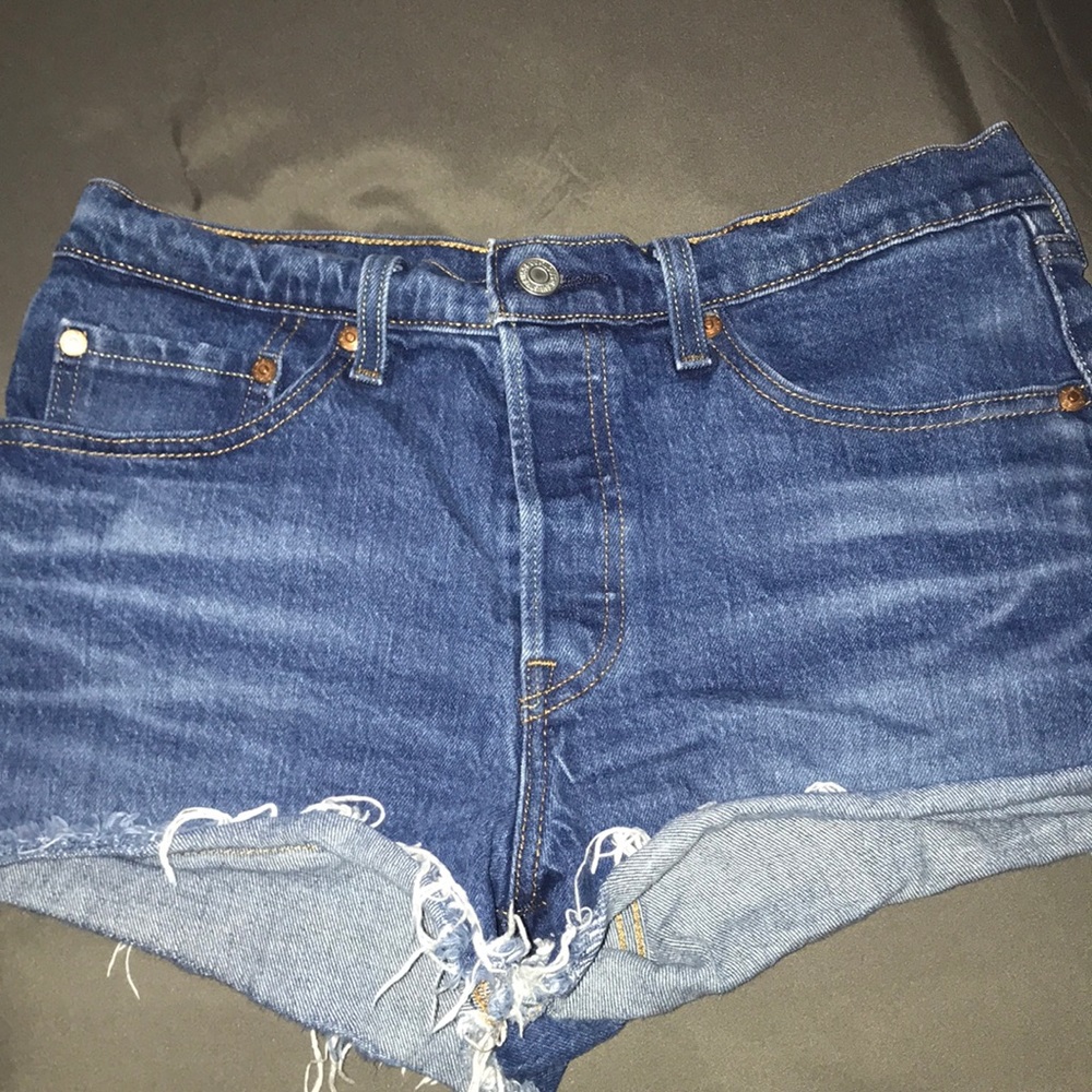 Levi’s 501 jean shorts